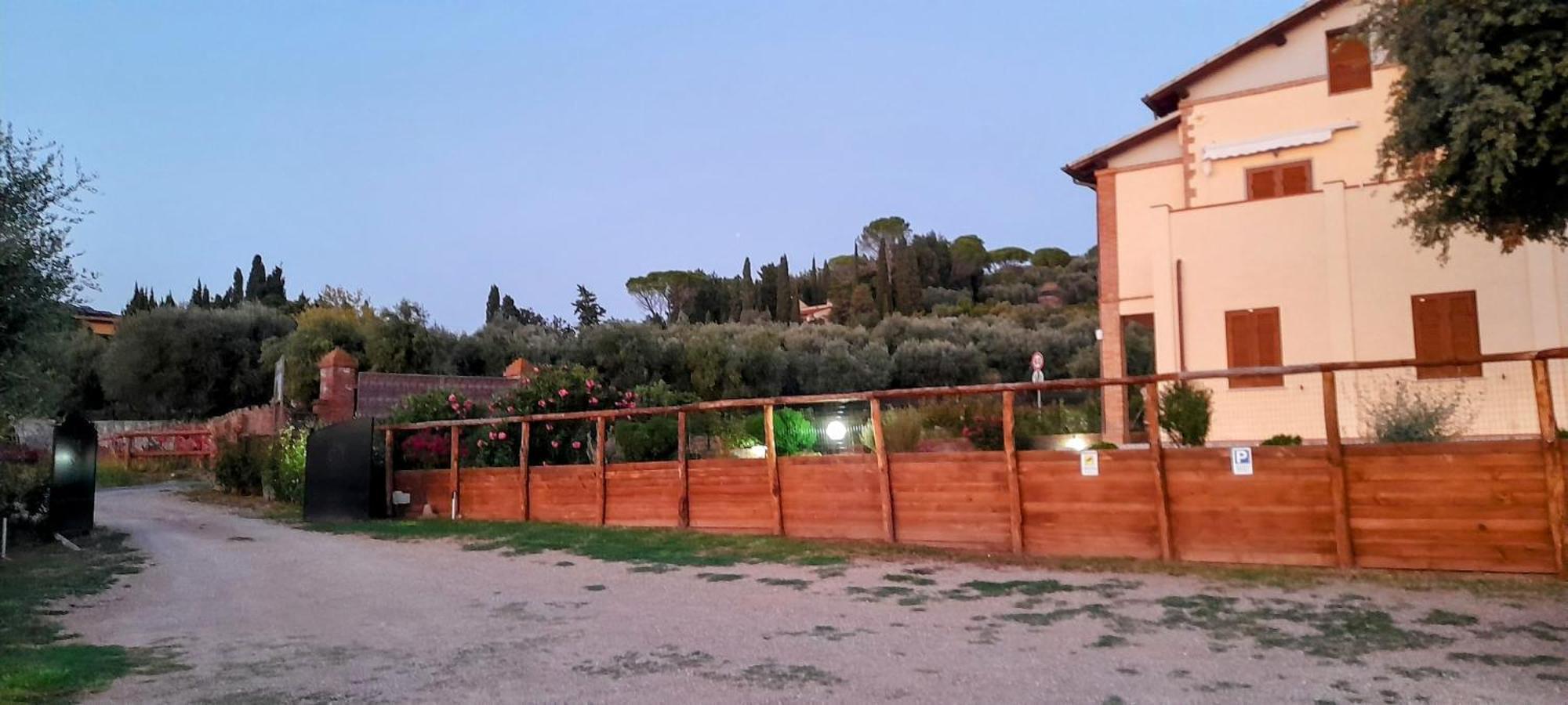 Agriturismo Il Vecchio Olivo Castagneto Carducci Ngoại thất bức ảnh